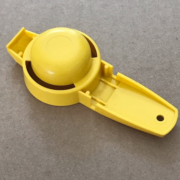 Tupperware Egg Separator - Picture 3 of 3